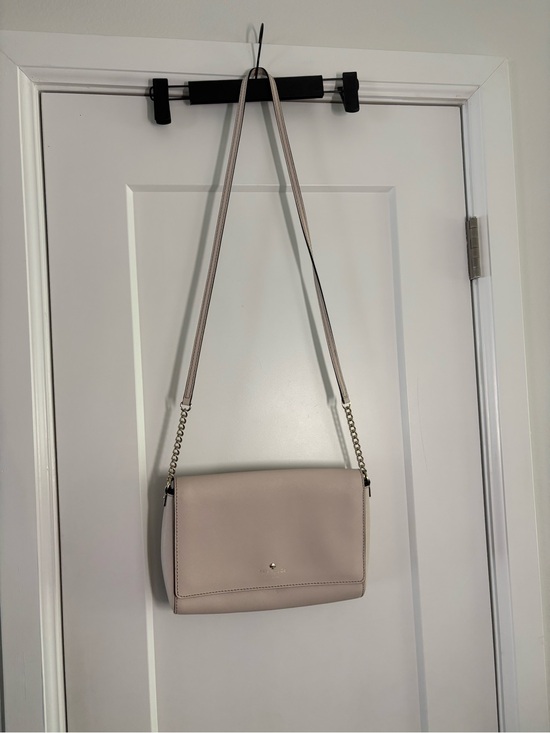 kate spade Handbags - Kate Spade New York Cream / Beige Crossbody Shoulder Bag Magnetic Closure